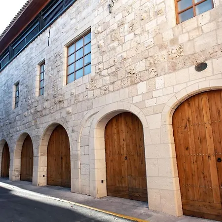 Du Maire Maison De L'eglise Du Couvent Narbona