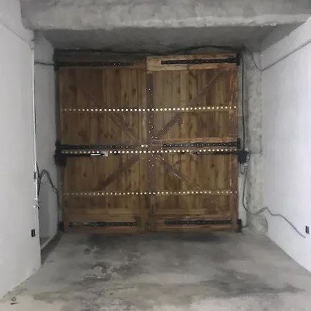 Pensión Du Maire Maison De L'église Du Couvent *